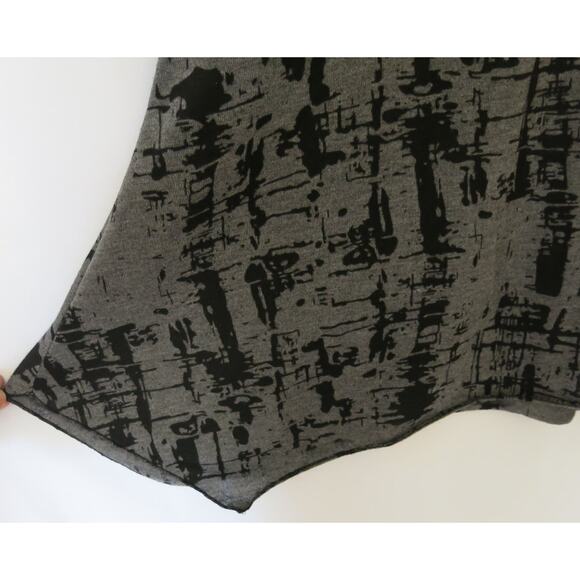 CATO Short Sleeve Top Size 18/20W Plus Lace Envelope Hem Black Gray Casual - Picture 5 of 9